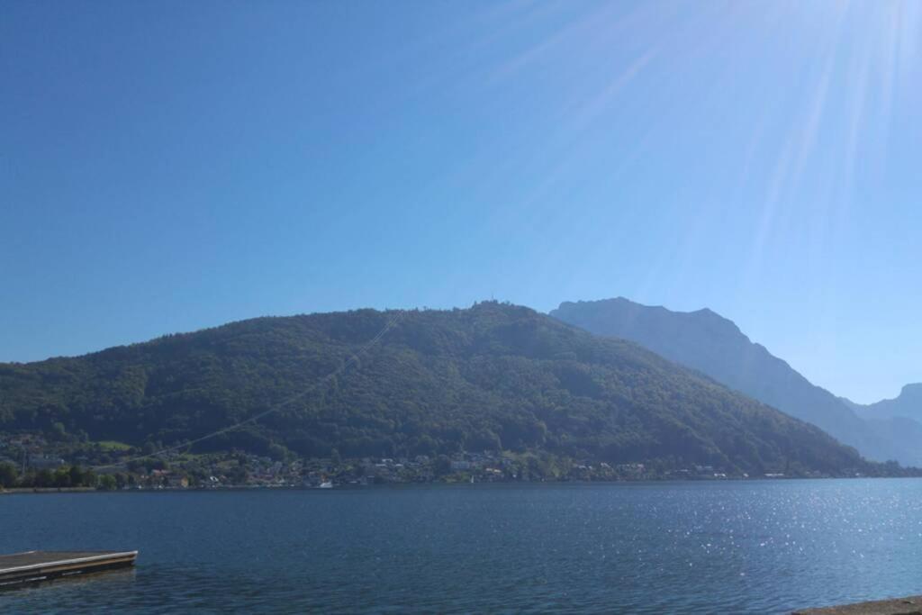 Altstadtwohnung Traunstein Mit Traunseeblick 1A Gmunden Exteriör bild